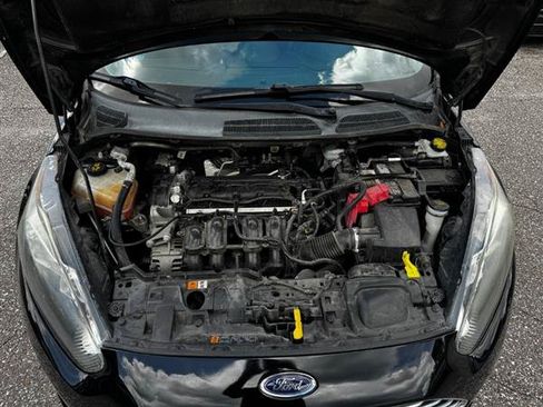 Used 2019 Ford Fiesta SE FWD image 19