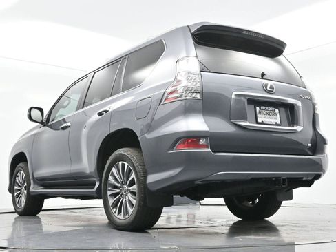 Used 2023 Lexus GX 460 Luxury AWD/4WD image 48