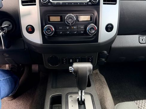 Used 2016 Nissan Frontier SV w/ SV Value Truck Package RWD image 29