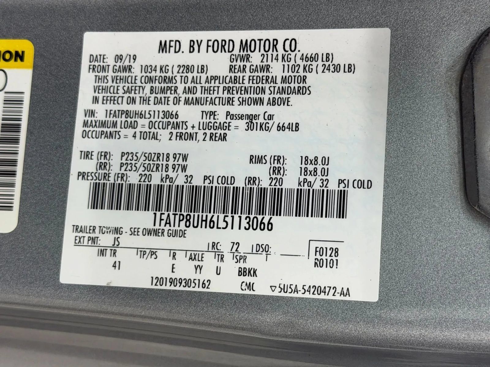 Used 2020 Ford Mustang Premium RWD image 29
