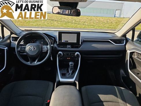Used 2025 Toyota RAV4 LE image 19