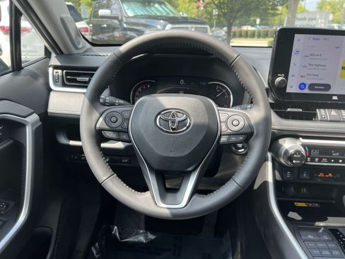 Used 2025 Toyota RAV4 XLE Premium w/ Weather Package AWD/4WD image 16