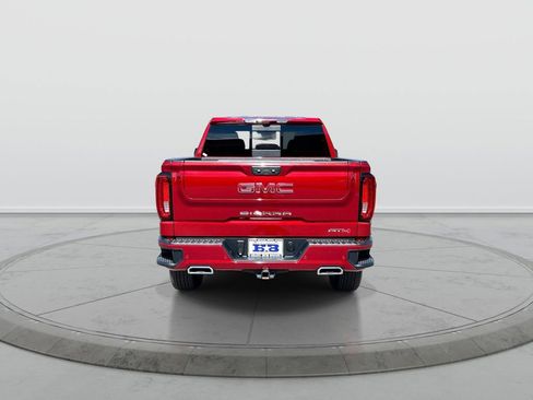Used 2025 GMC Sierra 1500 AT4 w/ Technology Package AWD/4WD image 7