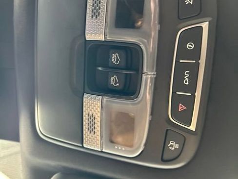 Used 2022 Kia Telluride SX w/ Nightfall Edition Package AWD/4WD image 14