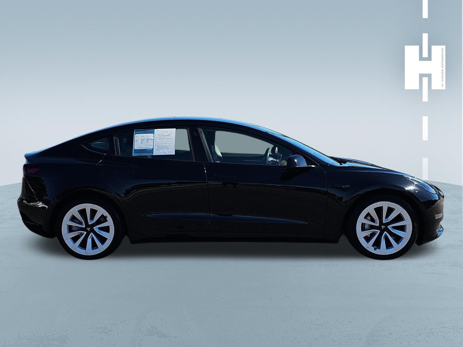 Used 2023 Tesla Model 3 Standard Range RWD image 3