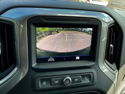 Used 2022 Chevrolet Silverado 1500 Custom Trail Boss w/ LPO, Dark Essentials Package image 20