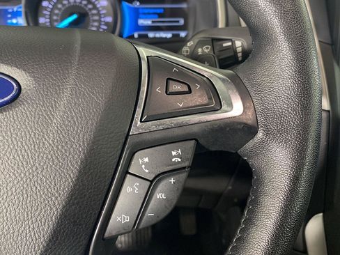 Used 2021 Ford Edge SEL w/ Convenience Package AWD/4WD image 10