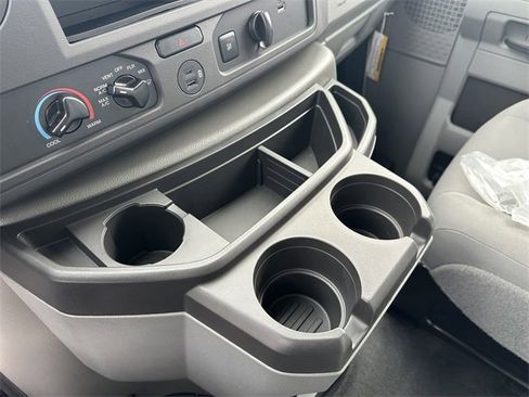 New 2024 Ford E-450 and Econoline 450 Super Duty w/ Power Windows & Locks Group image 20