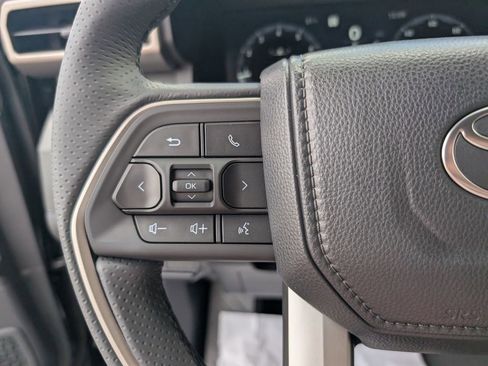 New 2026 Toyota 4Runner Limited image 21