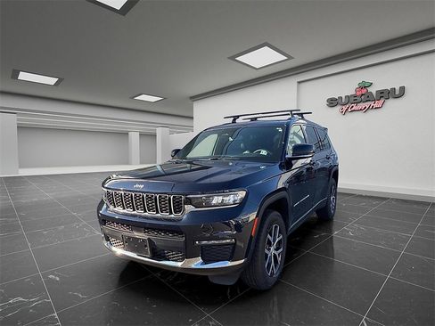 Used 2024 Jeep Grand Cherokee L Limited image 5