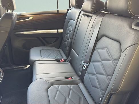 New 2026 Volkswagen Atlas SE FWD image 35