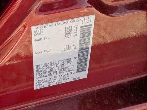 Used 2024 Nissan Altima 2.5 SV FWD image 26