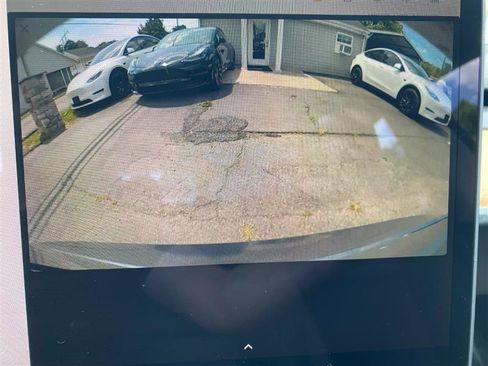 Used 2022 Tesla Model 3 Long Range AWD/4WD image 14