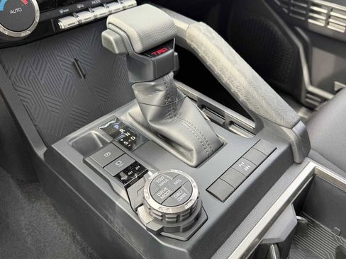 New 2026 Toyota Tacoma TRD Off-Road AWD/4WD image 18