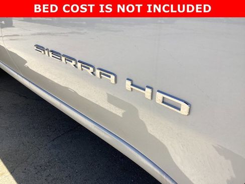 New 2025 GMC Sierra 3500 Pro w/ Convenience Package image 10