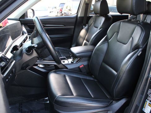Used 2024 Kia Telluride S w/ S Sunroof Package AWD/4WD image 16