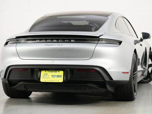 Used 2020 Porsche Taycan 4S w/ Premium Package image 5