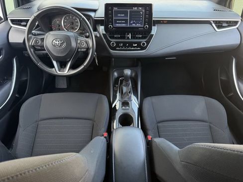 Used 2022 Toyota Corolla SE FWD image 11