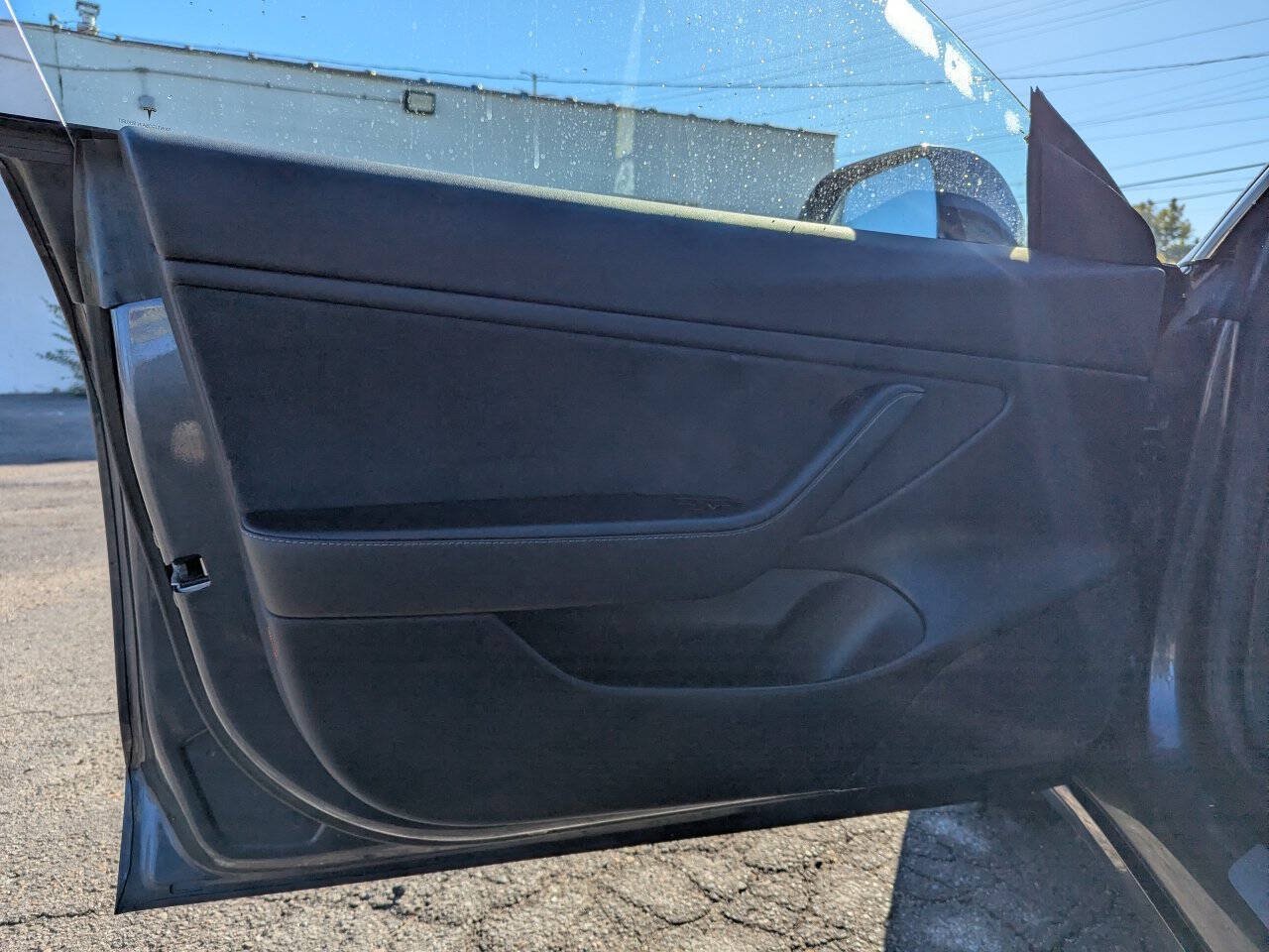 Used 2017 Tesla Model 3 Long Range RWD image 12