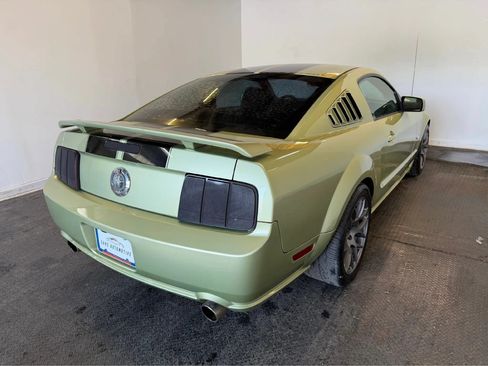 Used 2005 Ford Mustang GT Premium RWD image 7