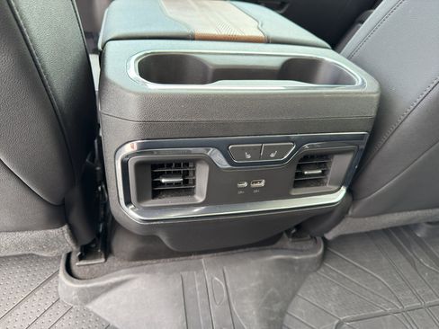 Used 2023 Chevrolet Silverado 1500 High Country w/ High Country Premium Package image 31