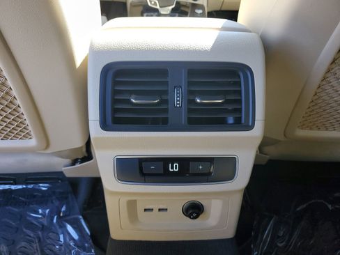 Used 2022 Audi Q5 2.0T Premium Plus w/ Premium Plus Package image 13