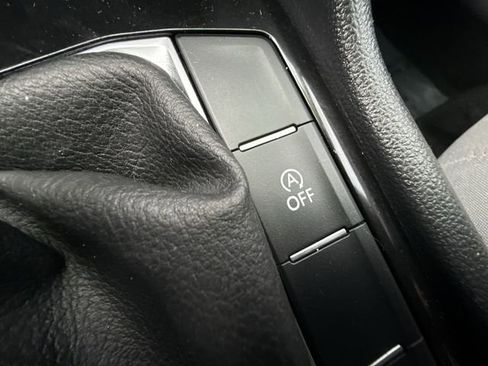 Used 2024 Volkswagen Taos S image 35