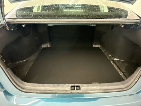 Used 2025 Toyota Camry SE FWD image 29