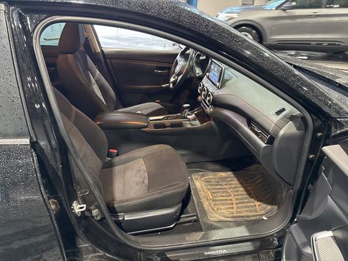 Used 2022 Nissan Sentra SR image 14