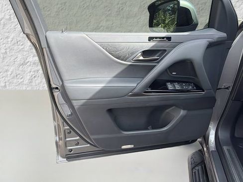 Used 2022 Lexus LX 600 4WD w/ Accessory Package (Z1) image 24