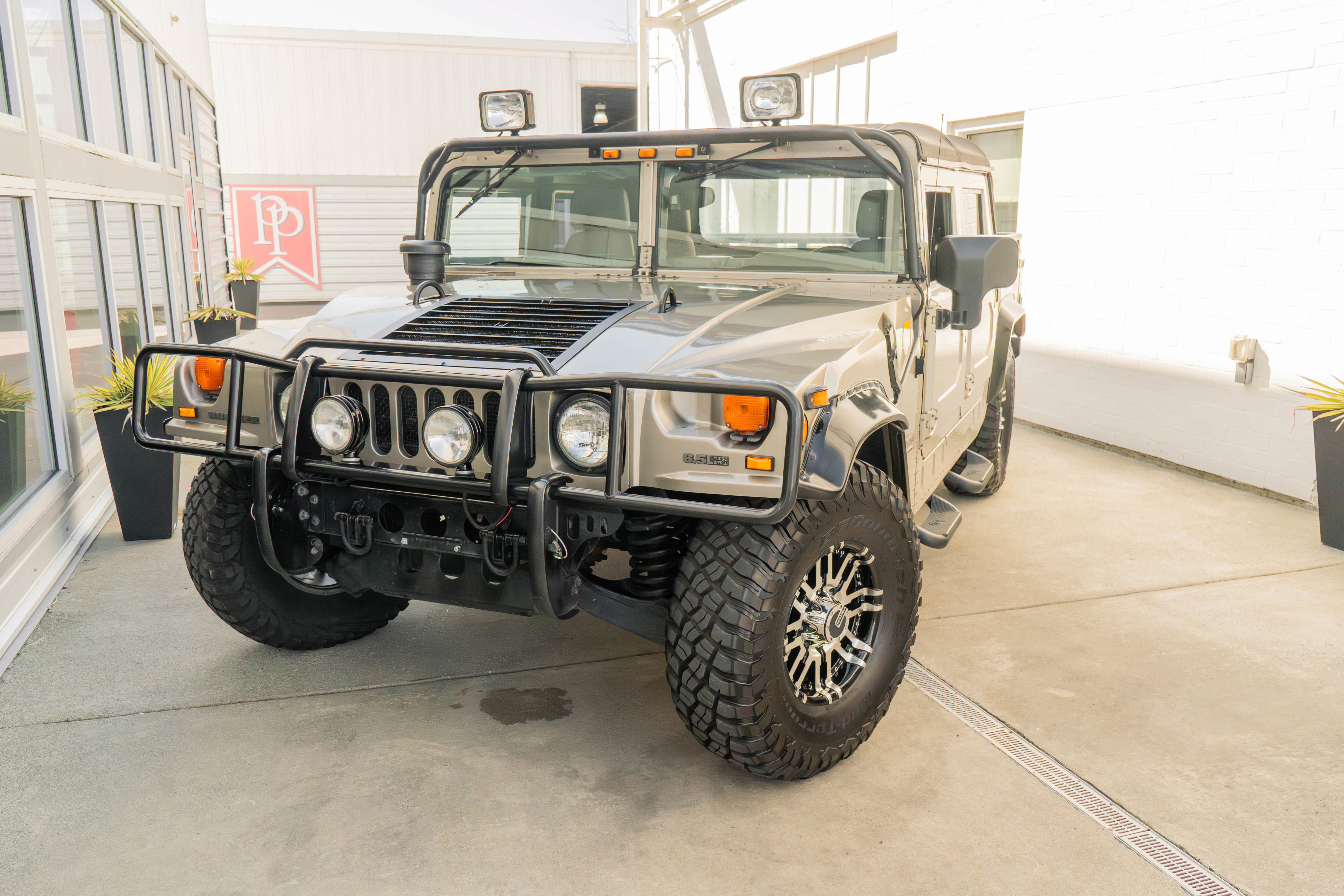 Used 2000 HUMMER H1 4-Door Open Top AWD/4WD image 3