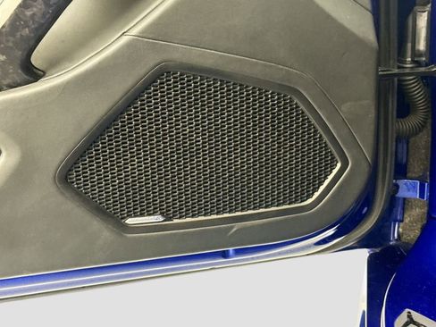 Used 2020 Lamborghini Huracan EVO AWD/4WD image 16