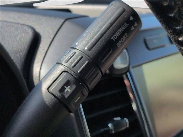 Used 2015 Ford F150 XLT w/ Equipment Group 302A Luxury RWD image 14