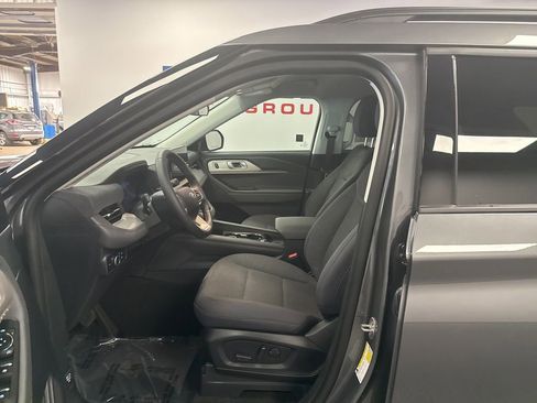 New 2026 Ford Explorer Active AWD/4WD image 17