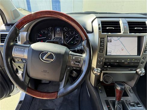 Used 2012 Lexus GX 460 Premium AWD/4WD image 20