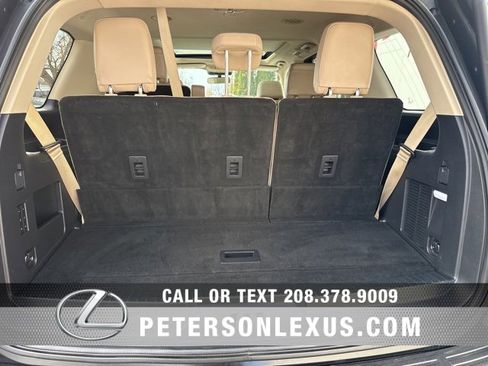 Used 2024 Ford Expedition Limited image 21