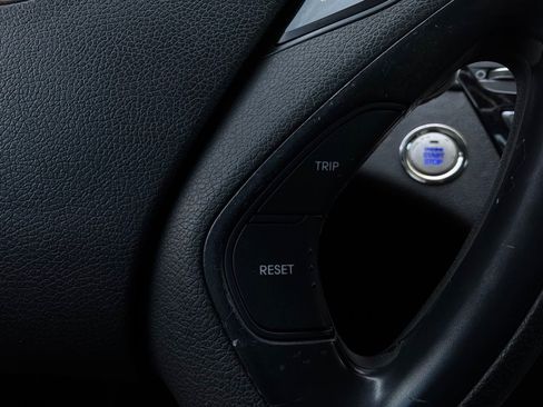 Used 2011 Hyundai Sonata SE w/ Navigation & Sunroof Pkg 4 FWD image 36