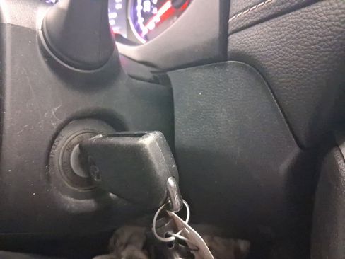 Used 2020 Toyota RAV4 LE image 21