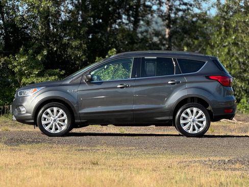 Used 2019 Ford Escape SEL AWD/4WD image 4
