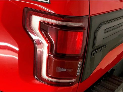 Used 2019 Ford F150 Raptor w/ Equipment Group 802A Luxury AWD/4WD image 28