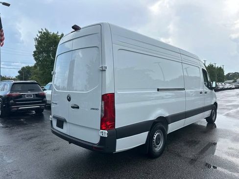 New 2026 Mercedes-Benz Sprinter 2500 image 8