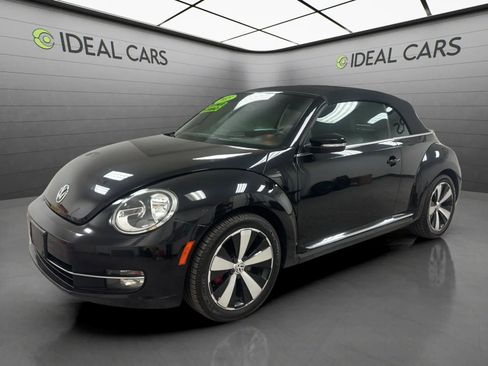 Used 2013 Volkswagen Beetle 2.0T FWD image 1