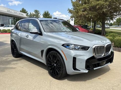 Certified 2024 BMW X5 xDrive40i w/ M Sport Package AWD/4WD image 6