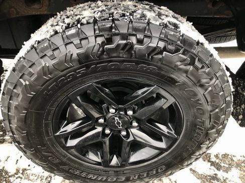 Used 2019 Chevrolet Silverado 1500 Custom Trail Boss w/ Custom Convenience Package image 24