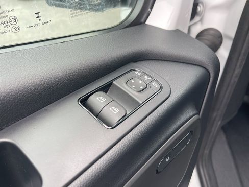 New 2025 Mercedes-Benz Sprinter 2500 image 21