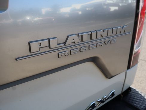Used 2023 Nissan Titan Platinum Reserve w/ Moonroof Package AWD/4WD image 57