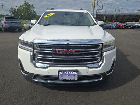 Used 2021 GMC Acadia SLT AWD/4WD image 2