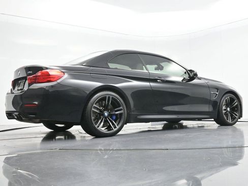 Used 2015 BMW M4 Convertible RWD image 49