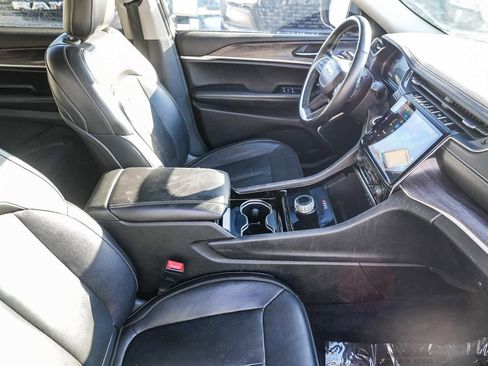 Used 2021 Jeep Grand Cherokee L Limited image 13