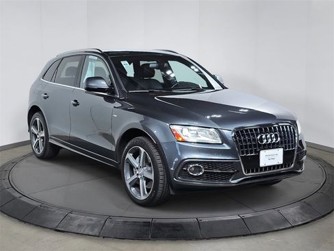 Used 2017 Audi Q5 3.0T Premium Plus w/ Technology Package image 9